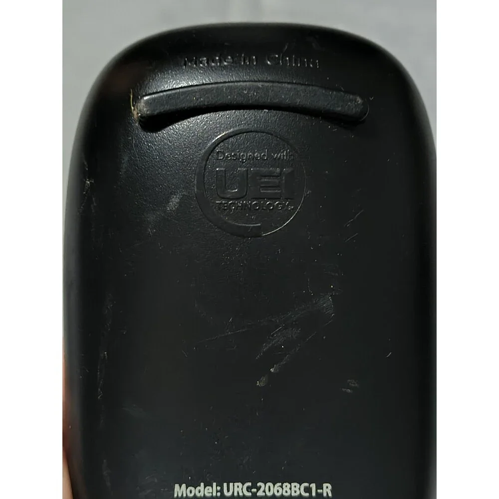 Universal Electronics Pulse RF Remote Control URC 2068BC1-R Used
